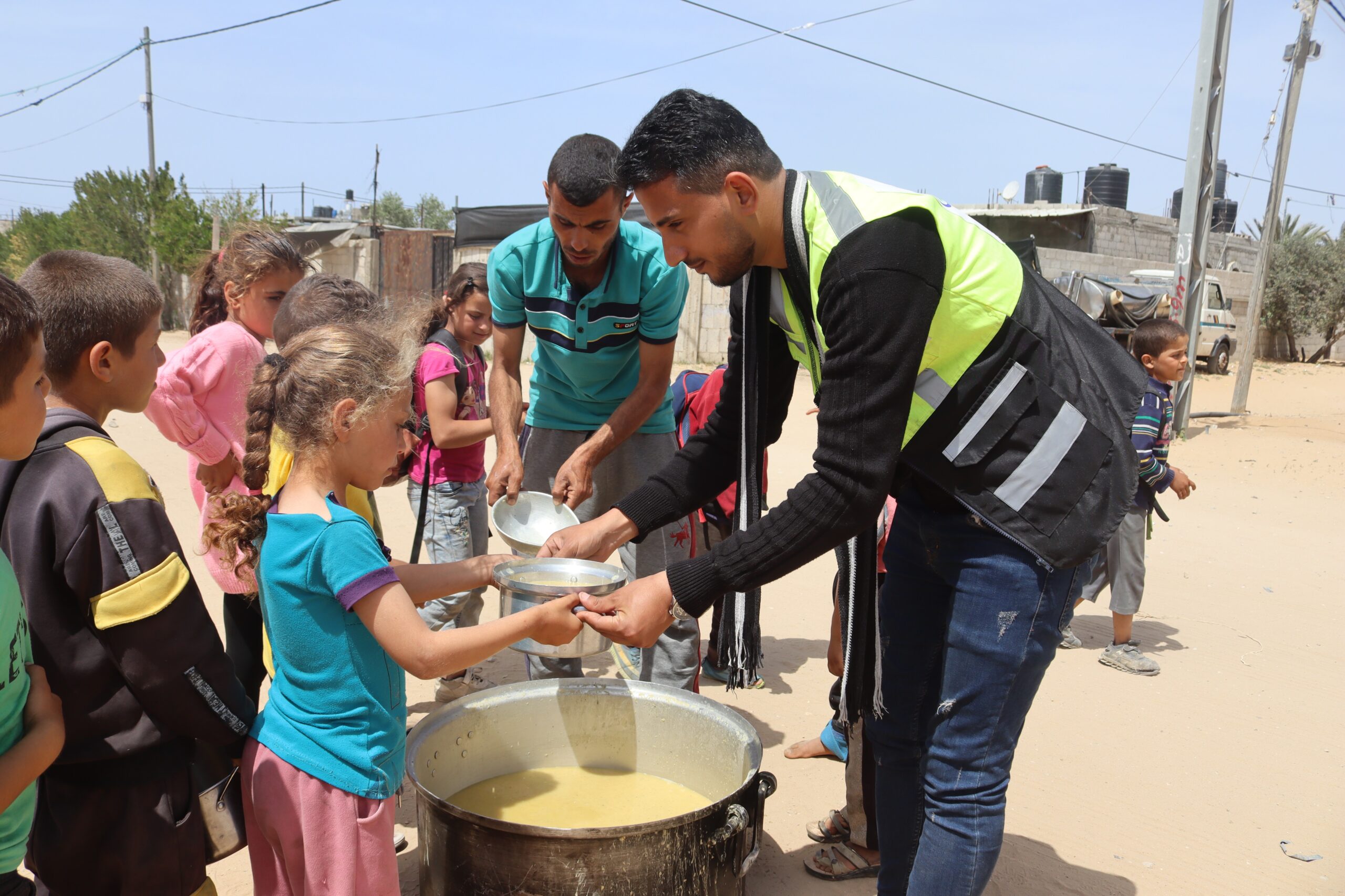 HA GC-Gaza-WFP-Food-Distribution-2024-371